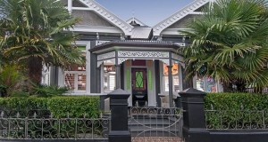 Auckland villa renovation